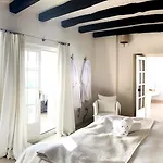 Divina Maria House In Mikonos 펜션 프사로우
