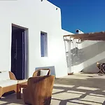 Divina Maria House In Mikonos * Psarrou