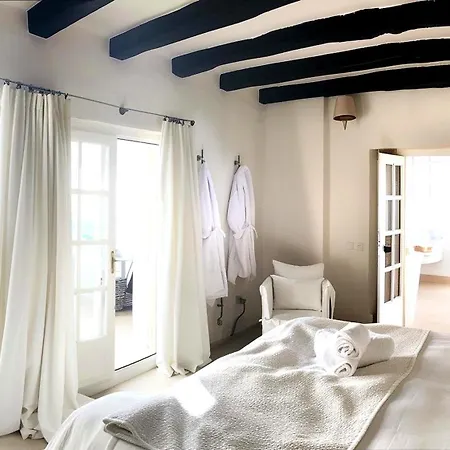 Divina Maria House In Mikonos Holiday home Psarou (Mykonos)